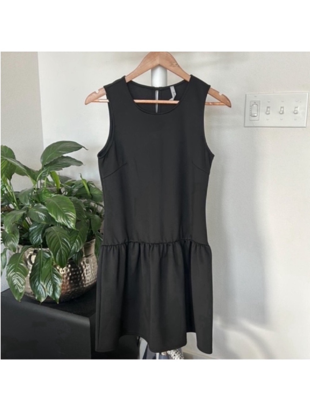 Black Drop Waist Mini Tank Dress Sz S Flared Ruffled Hemline
